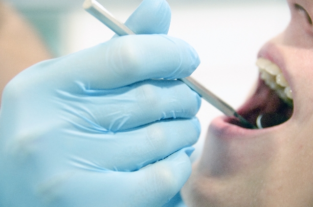 歯科の看板は4種類。一般歯科、小児、矯正、口腔外科の違い