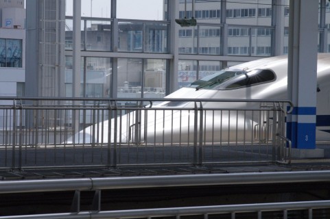 日本の鉄道はガラパゴス化？海外の人達の反応が凄い