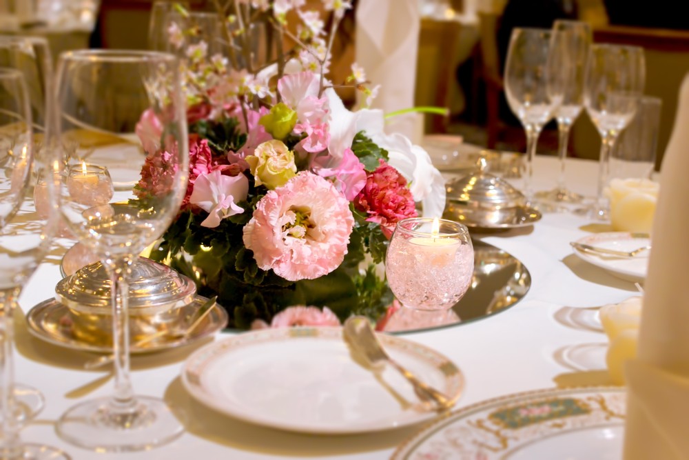 当日が楽しみ！結婚式のテーブルの装飾を個性的に演出！